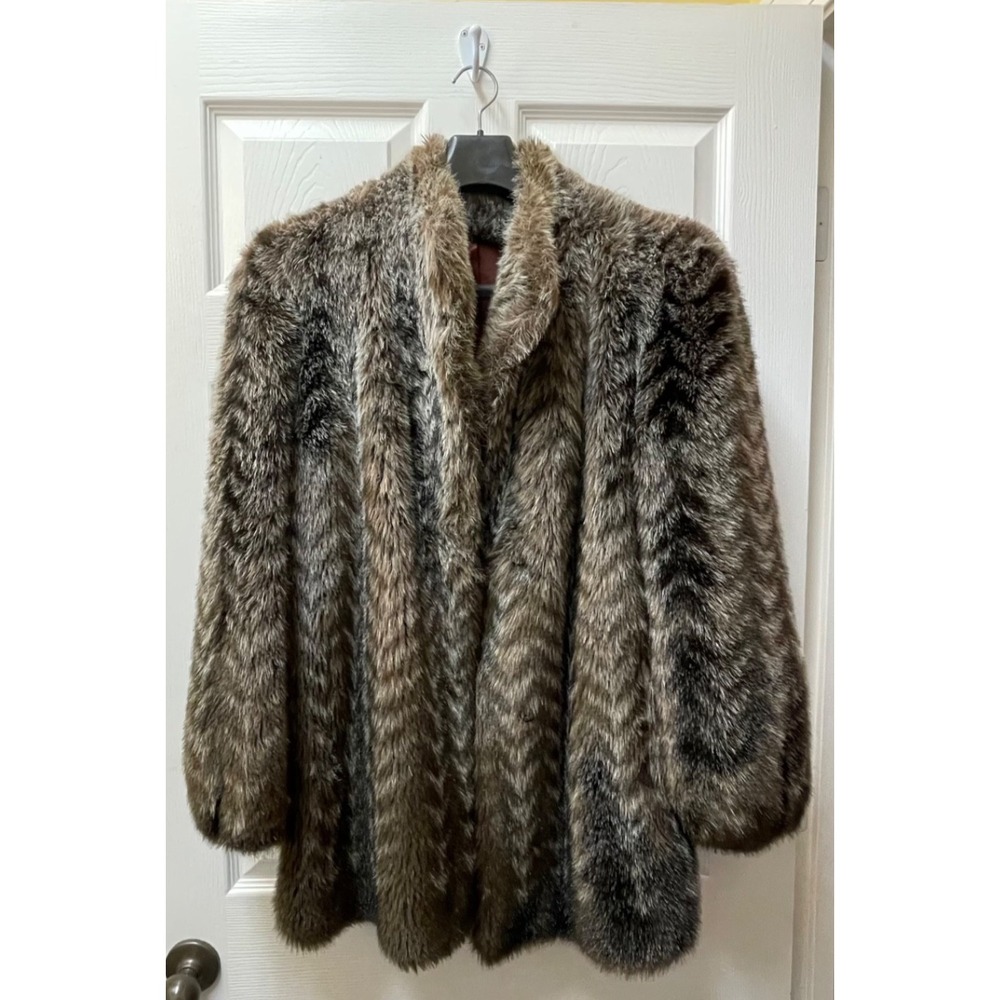 Vintage Style VI LTD. Women's Large (40) Chevron Print Faux Fur Coat Made in USA - Picture 2 of 13